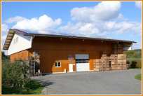 Obsthalle mit Photovoltaikanlage Obstbau Messmer